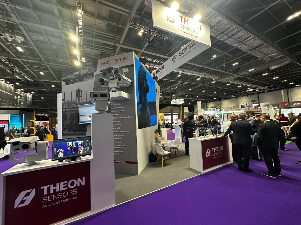 THEON_booth_in_DSEI_3.jpg